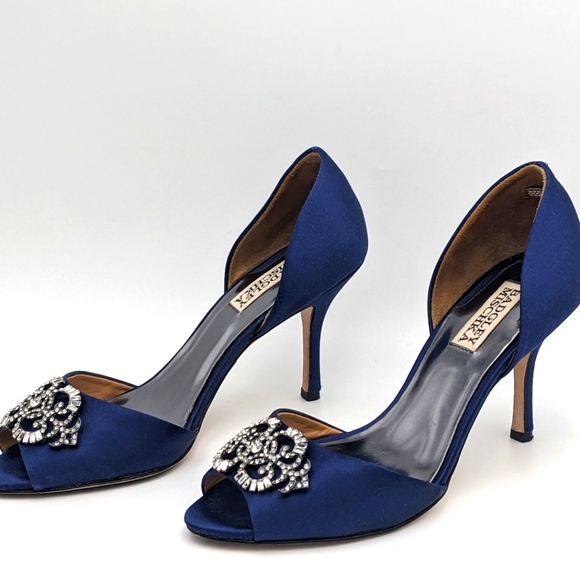 Badgley Mischka Women's Cher Pump, Electric Blue, 7.5 US - Picture 12 of 17